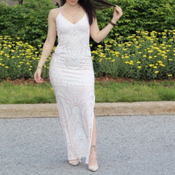 Elegant White and Rose Gold Gown - Picture 4 of 5